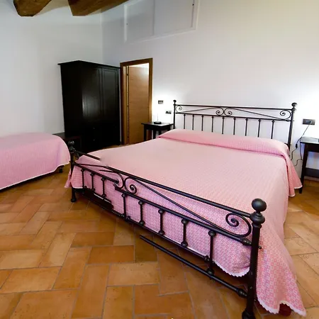 Martina Bed and breakfast 3*